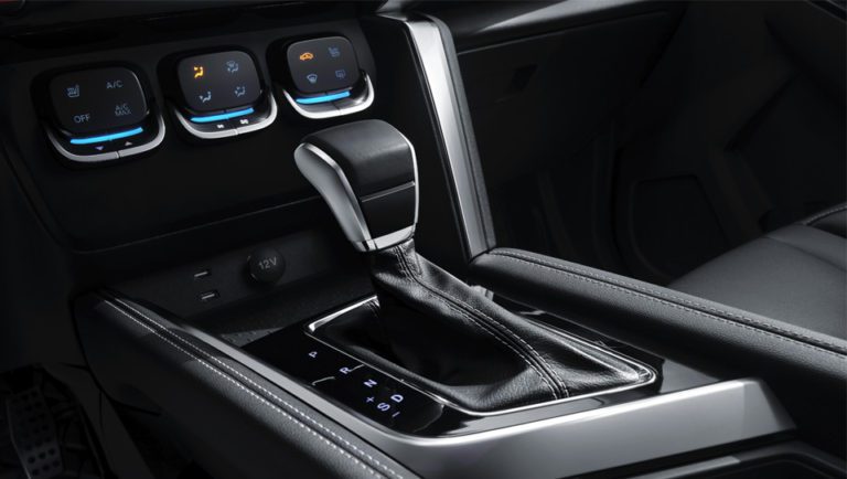 Interior Image 6